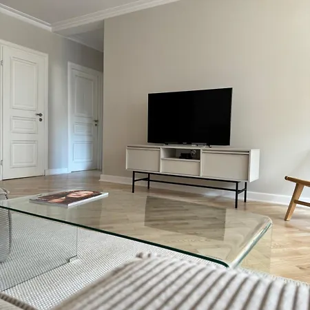 Sunny House Of Aries - Quiet & Central, Free Parking * סופוט